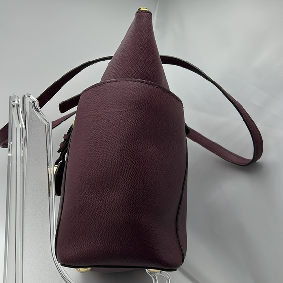Michael Kors Medium Tote Saffiano Leather Merlot EUC - Picture 4 of 16